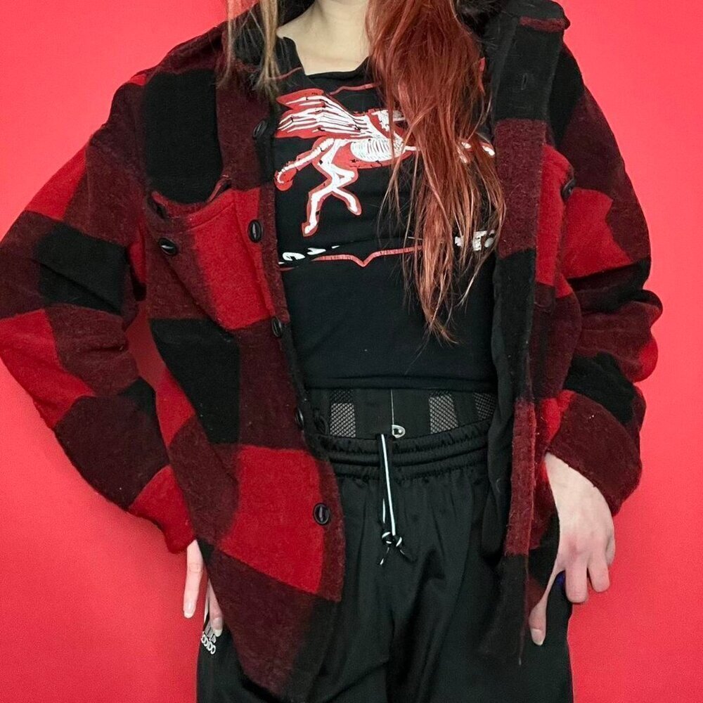 Core life / Black and red fluffy flannel 🖤❤️